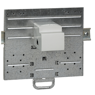 Montageplatte für DIN-Schienenmontage von DPX3-160/250 Steckbar
